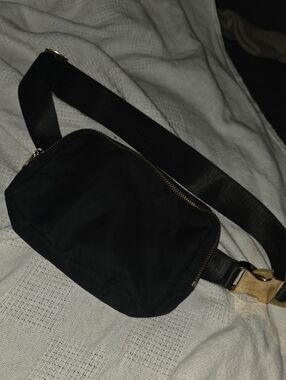 t.c.e.c Black Unisex Crossbody Bum Bag - Minimal Everyday Carry